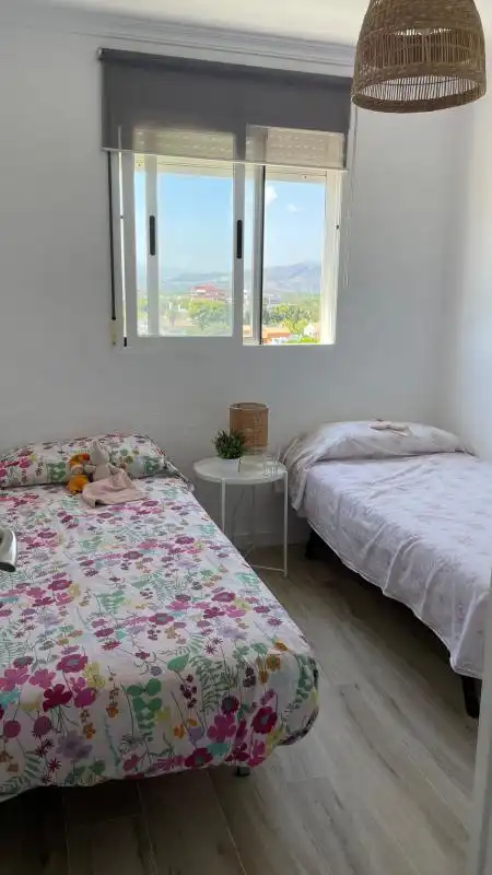 Schlafzimmer von Wohnung zur Miete in Canet d'En Berenguer mit Klimaanlage, Heizung und Privatgarten