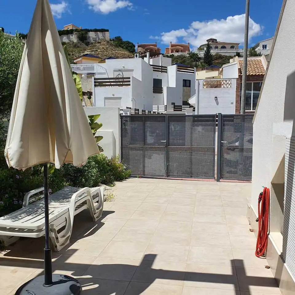 Terraza de Casa adosada en venta en Rojales con Microondas