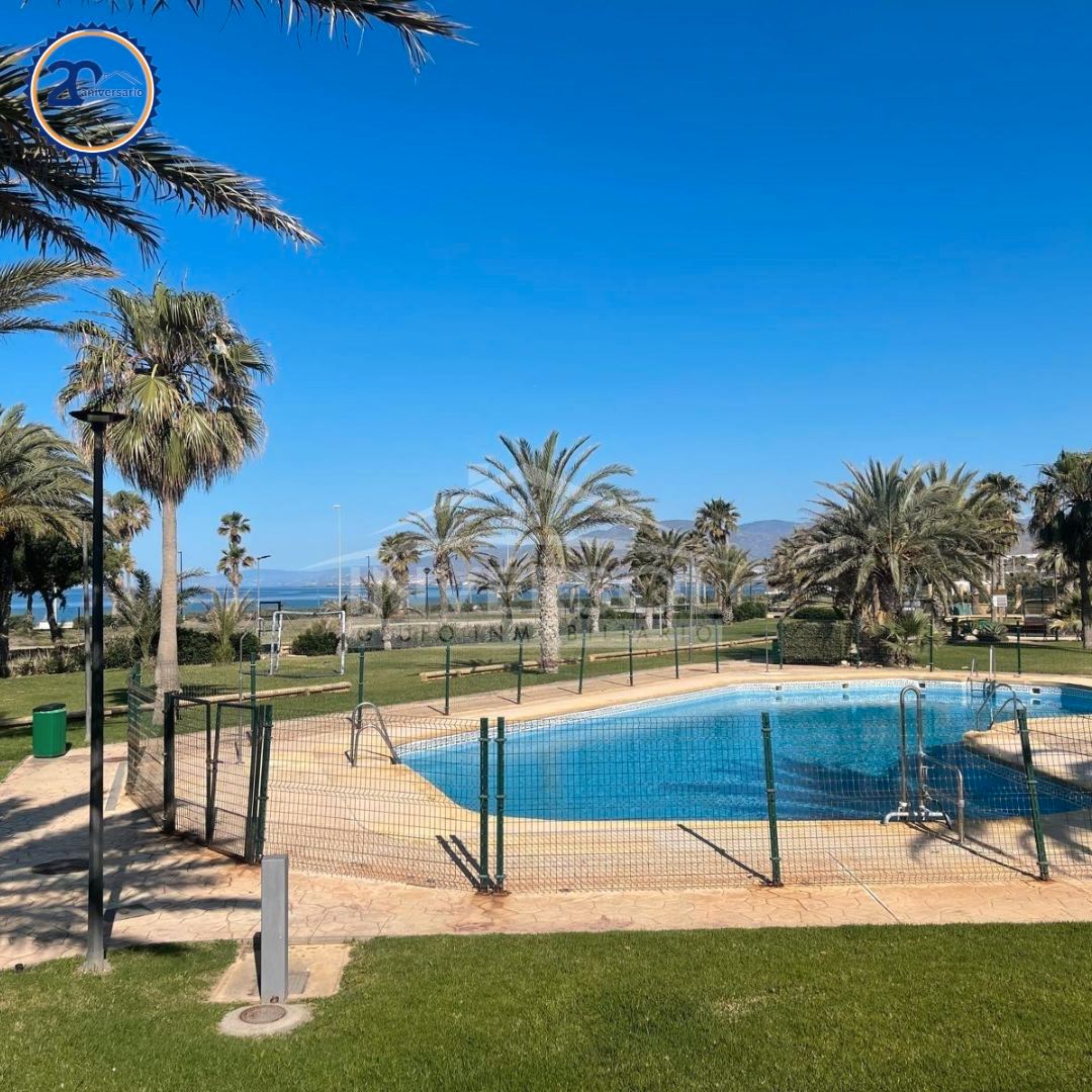 Piscina de Planta baixa en venda en El Ejido amb Aire condicionat, Calefacció i Terrassa