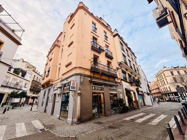 Piso en Venta en Calle Amor de Dios en Feria