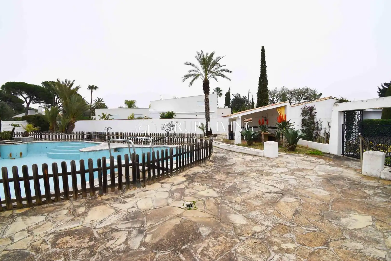 Außenansicht von Residential zum Verkauf in Sant Pere de Ribes