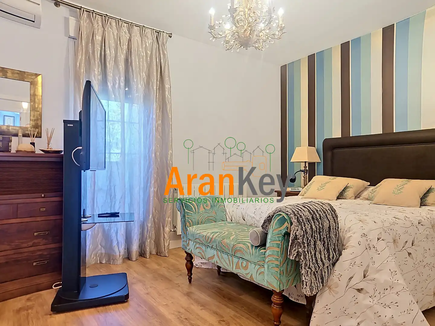 Habitación de Casa o chalet en venta en Aranjuez con Aire acondicionado, Calefacción y Jardín privado