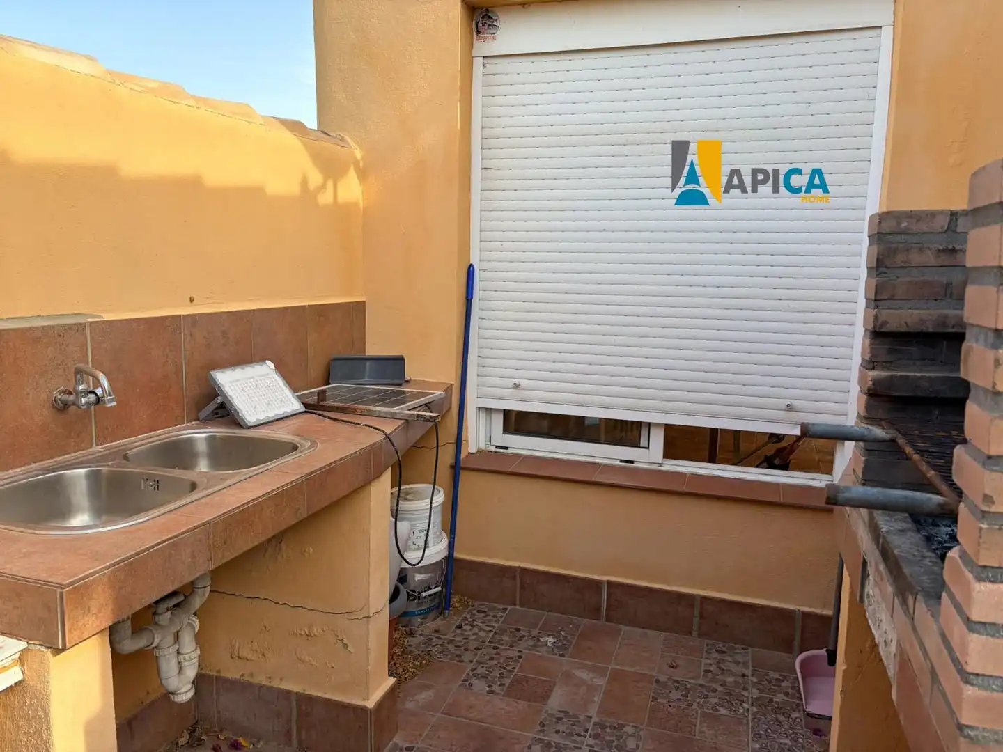 Terrassa de Casa o xalet en venda en Chiclana de la Frontera amb Terrassa, Traster i Piscina