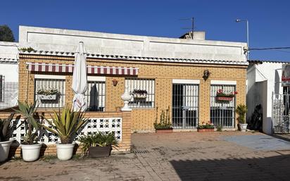 Vista exterior de Casa o xalet en venda en  Huelva Capital