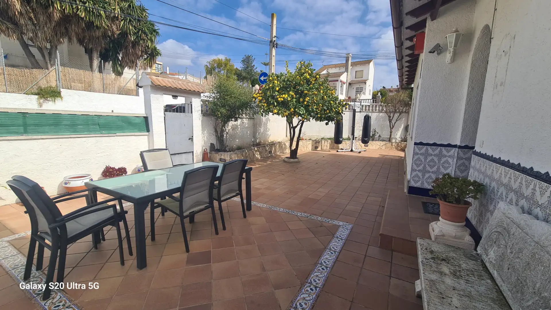 Vista exterior de Casa o chalet en venta en La Pobla de Montornès   con Aire acondicionado, Calefacción y Jardín privado