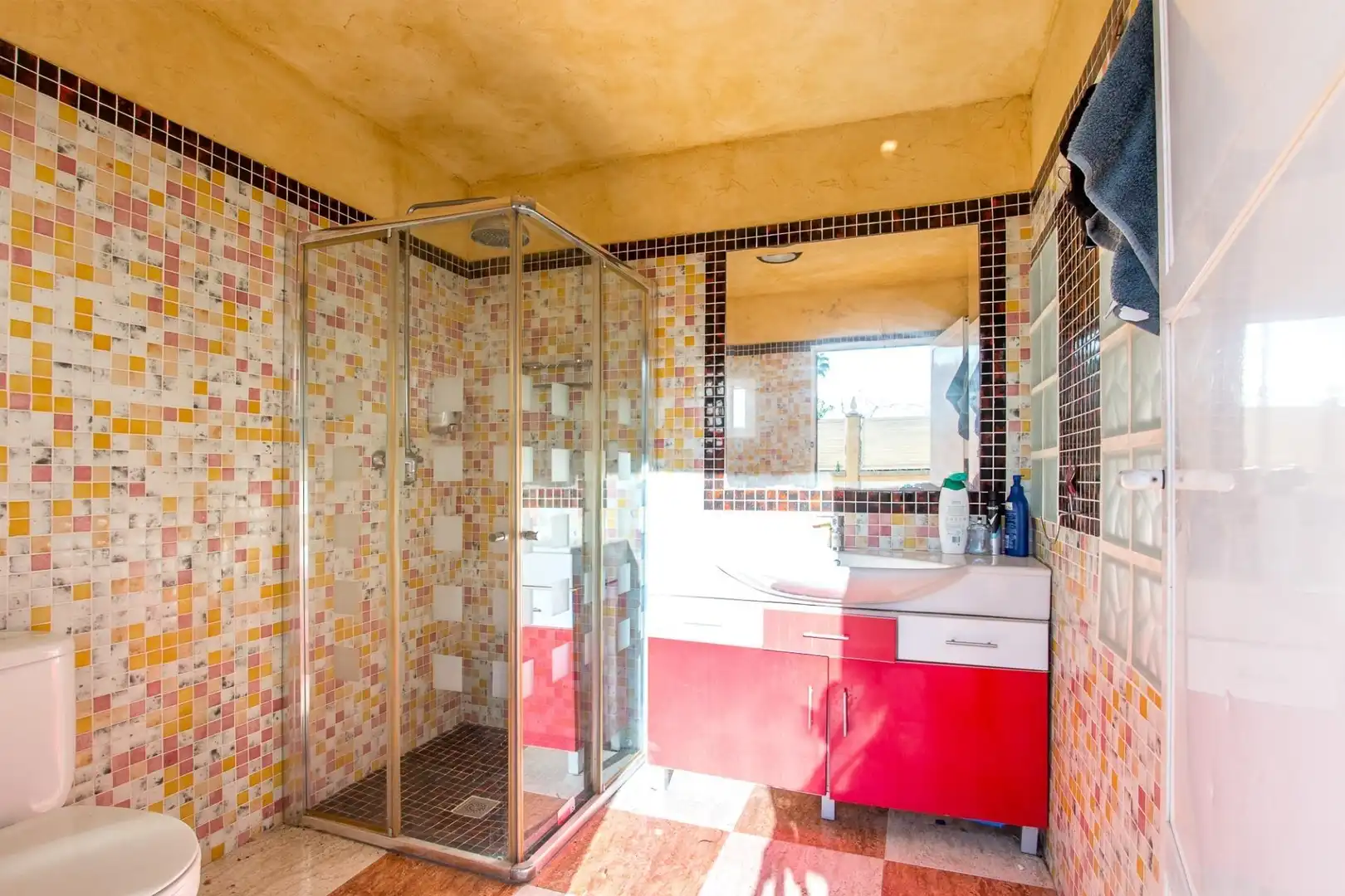 Baño de Casa o chalet en venta en Murcia con Aire acondicionado, Calefacción y Jardín privado