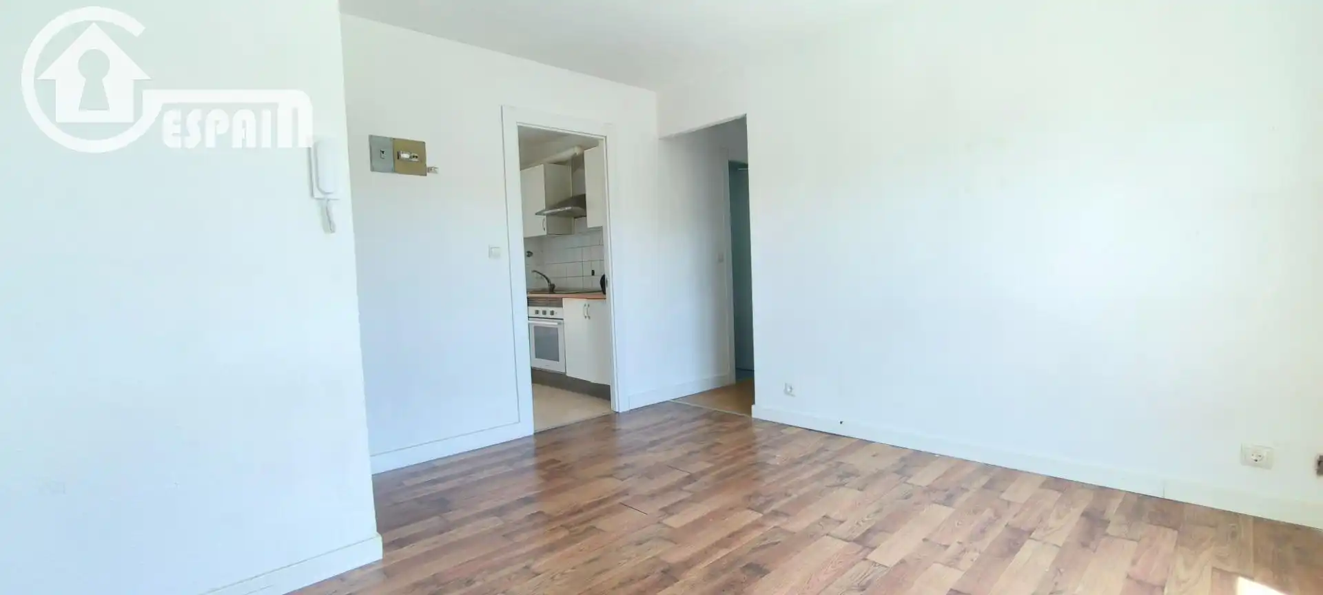 Habitación de Piso en venta en Madrid con Aire acondicionado