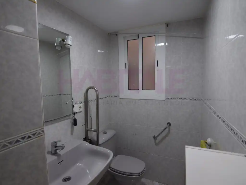 Baño de Apartamento en venta en Valencia