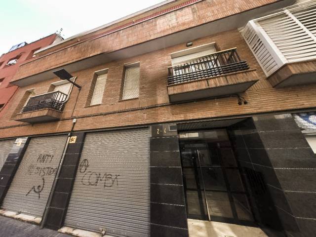 Piso en Venta en Barcelona - CL SANT BALTASAR, 2 en Sants