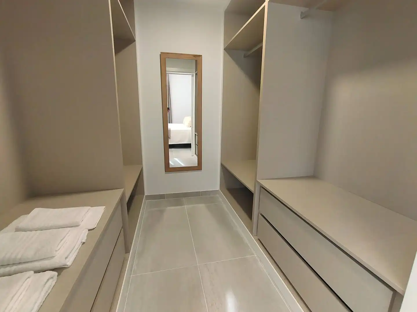 Schlafzimmer von Dachboden zur Miete in Las Palmas de Gran Canaria mit Klimaanlage, Terrasse und Möbliert