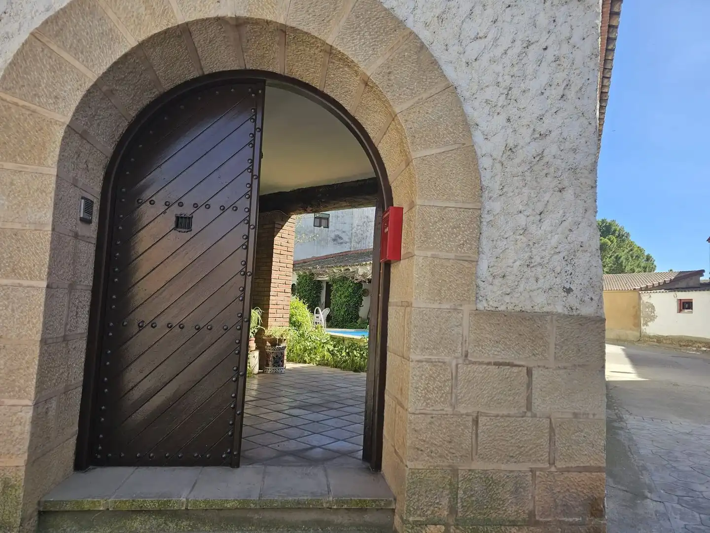 Casa o xalet en venda en Pueyo de Santa Cruz amb Terrassa, Traster i Piscina comunitària