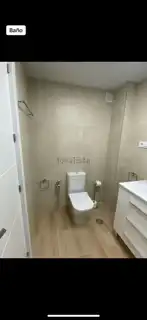 Baño de Piso de alquiler en Málaga con Aire acondicionado, Terraza y Amueblado