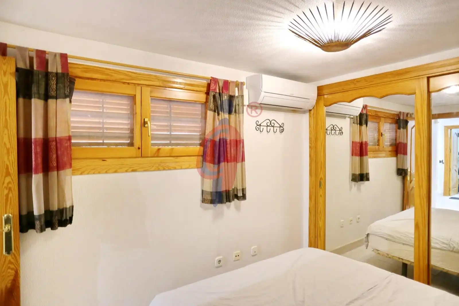 Bedroom of Detached homes for sale in Guardamar del Segura  with Air Conditioner, Heating and Terrace