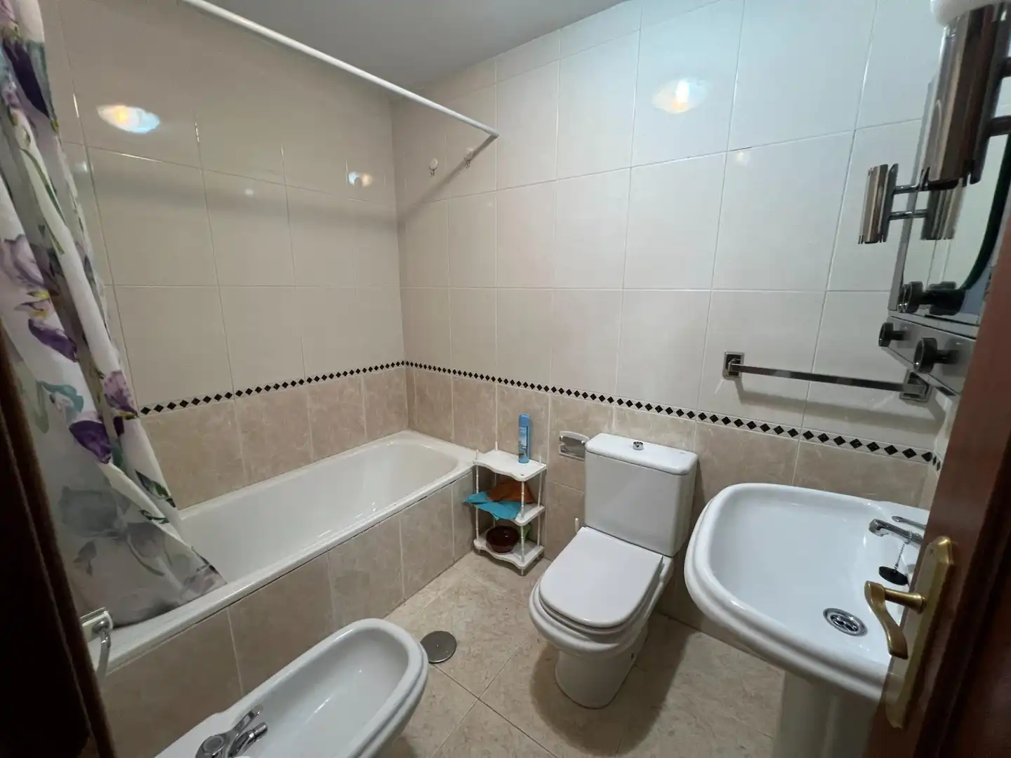 Badezimmer von Wohnung zum Verkauf in Benavente mit Heizung und Balkon