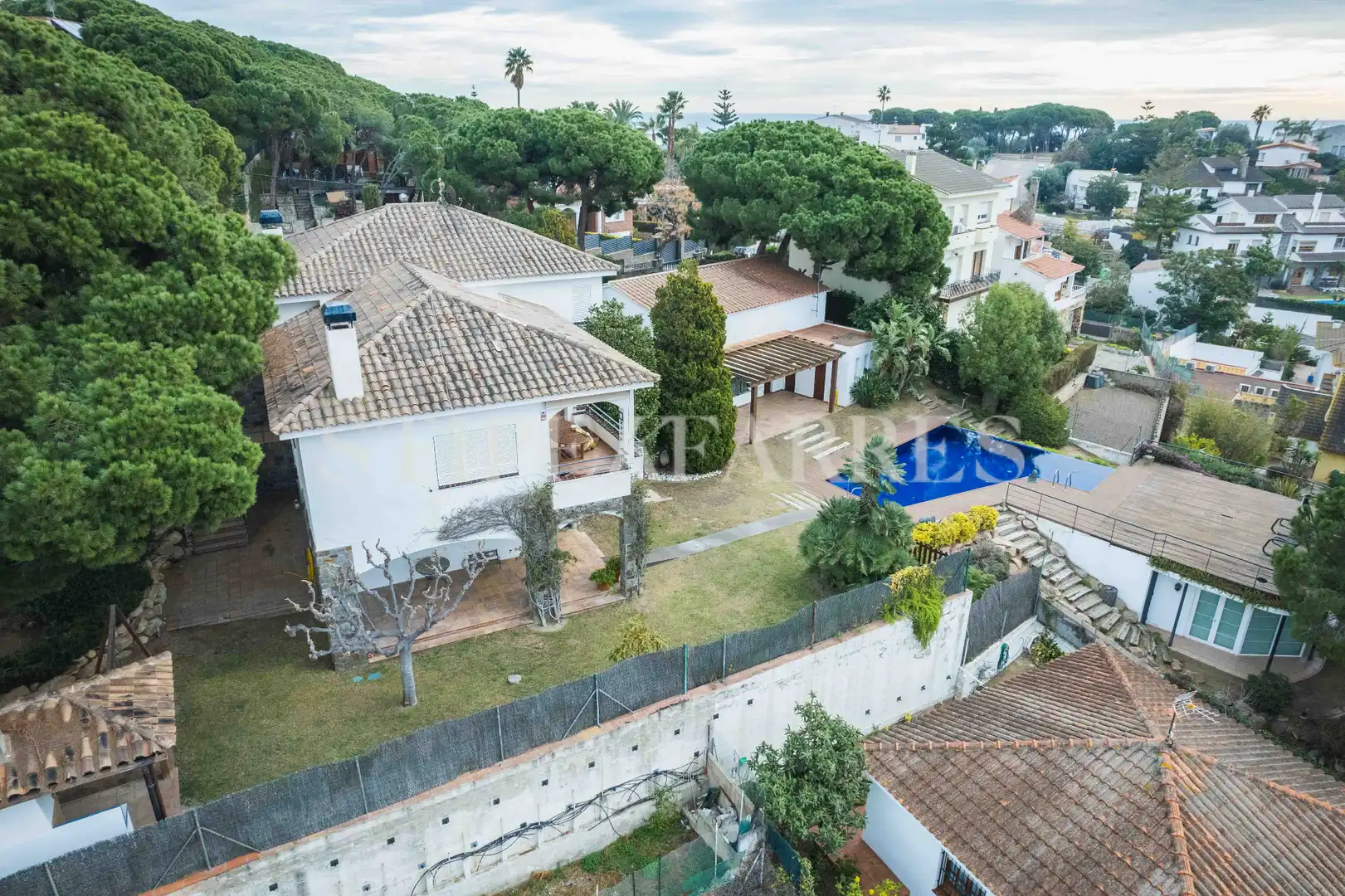 Vista exterior de Casa o chalet en venta en Canet de Mar con Aire acondicionado, Calefacción y Jardín privado