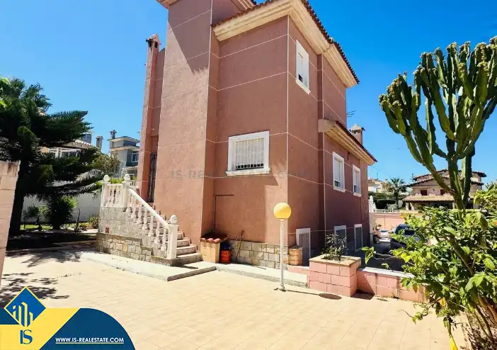 Xalet amb piscina en venda a Los Balcones - Los Altos, imagen 2