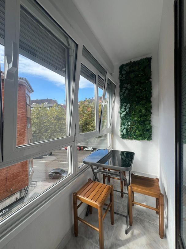 Balcony of Flat to rent in Gijón   with Heating, Terrace and Storage room