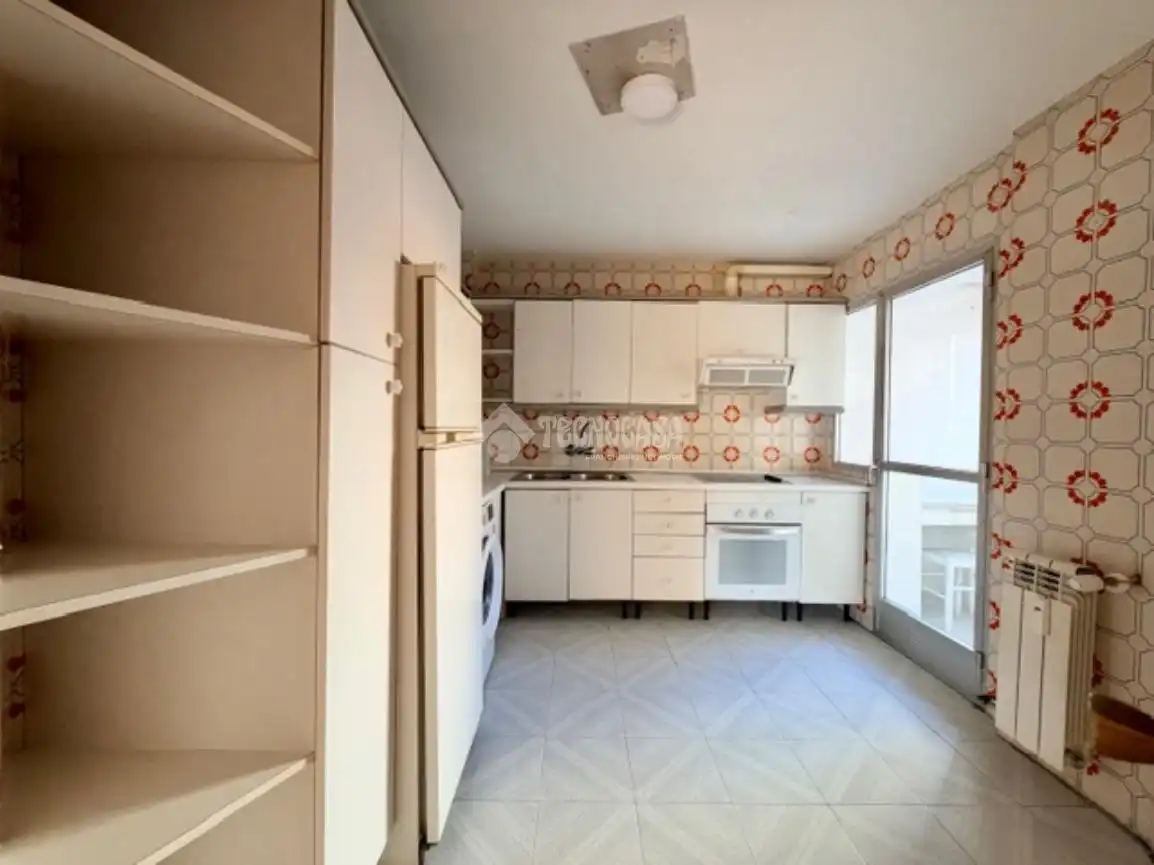 Cuina de Pis en venda en San Sebastián de los Reyes amb Calefacció i Parquet