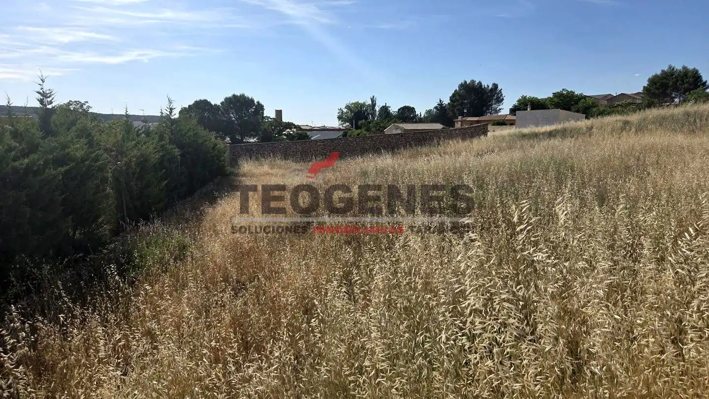 Houses for sale in Villares del Saz  with Heating