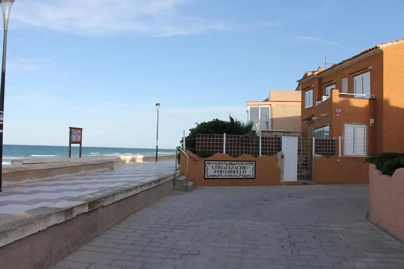 Terraced house with terrace to rent in Calle SAFOR 1, imagen 6