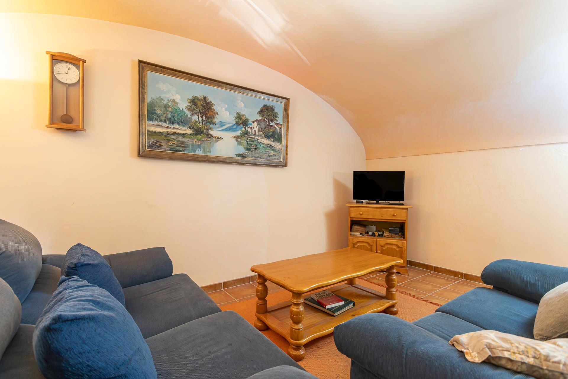 Sala d'estar de Casa adosada en venda en Cervià de Ter amb Balcó