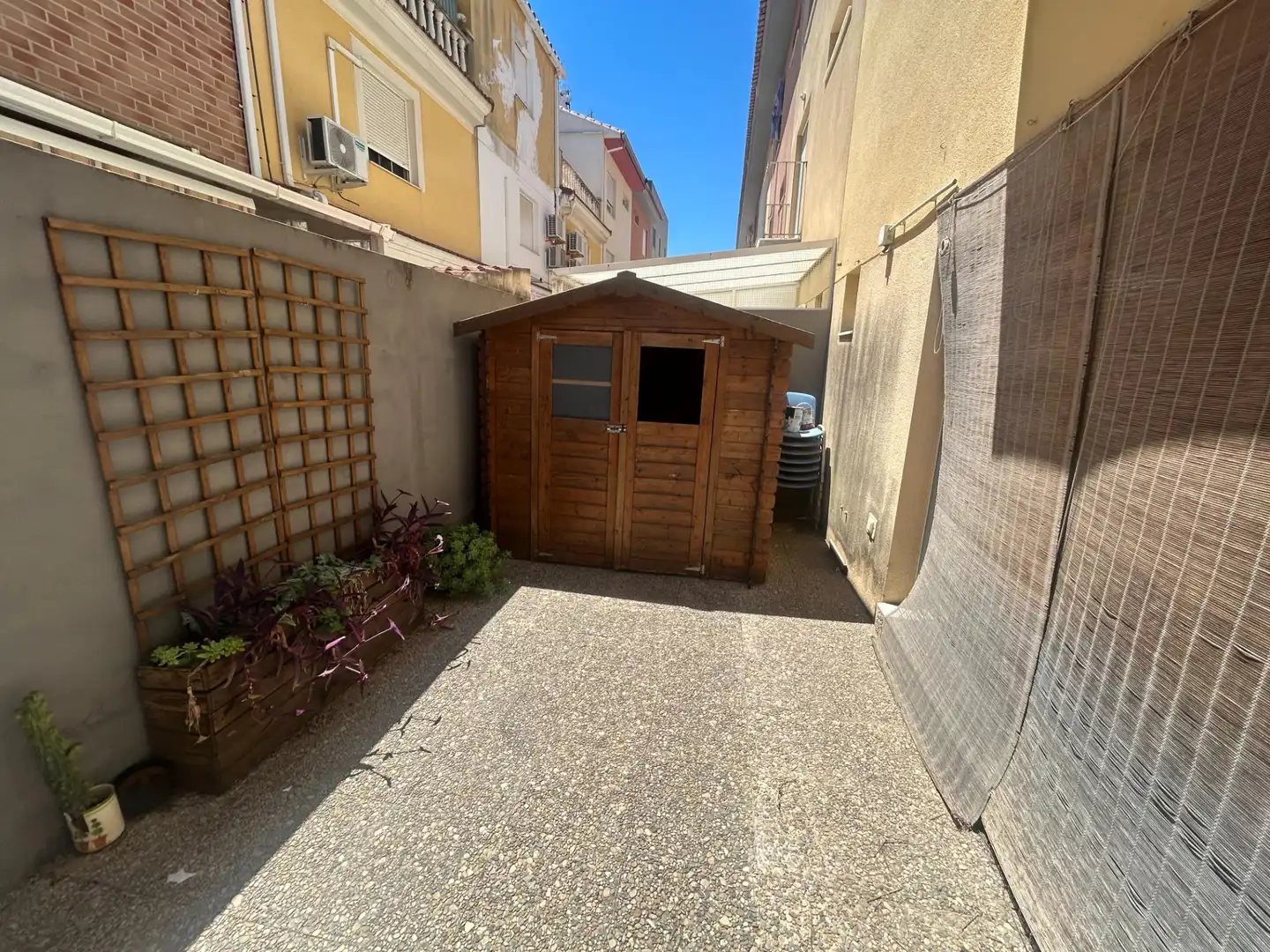 Parking de Casa adosada en venta en Cullera con Aire acondicionado, Calefacción y Terraza