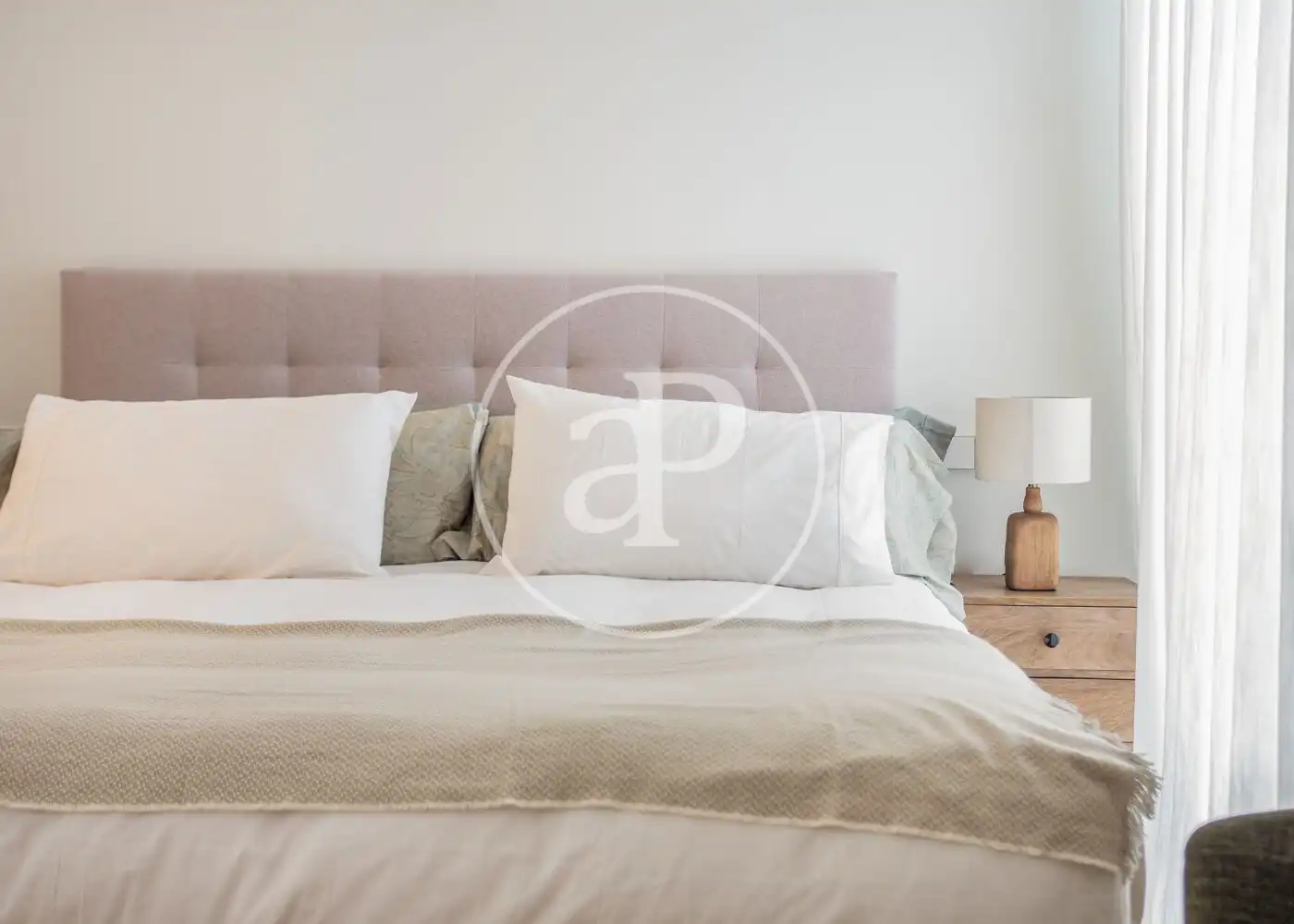 Schlafzimmer von Wohnung zur Miete in Barrio de Salamanca