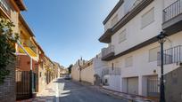 Vista exterior de Casa o xalet en venda en Cájar amb Terrassa