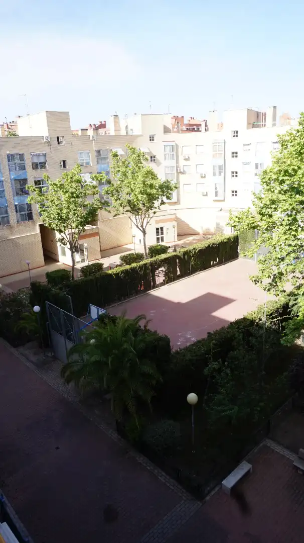 Terrassa de Pis en venda en Madrid amb Aire condicionat, Calefacció i Moblat