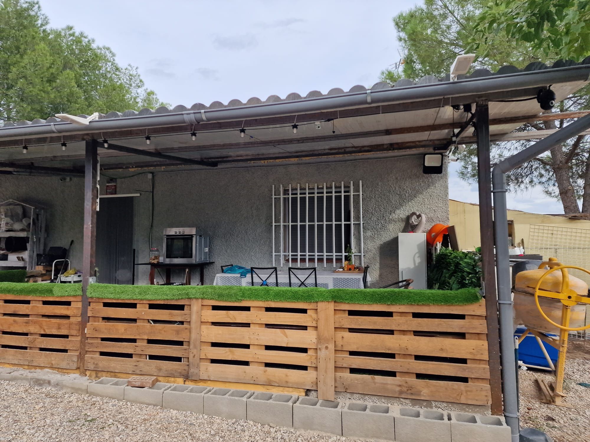 Vista exterior de Finca rústica en venda en Morata de Tajuña amb Aire condicionat i Calefacció