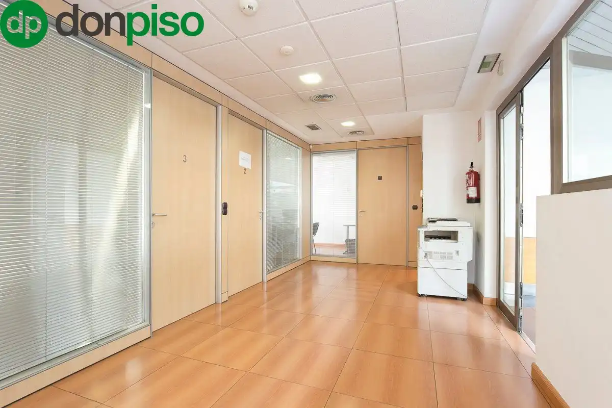 Edificio en venta en Calle FERNANDO DE LOS RIOS, Campus de la Salud