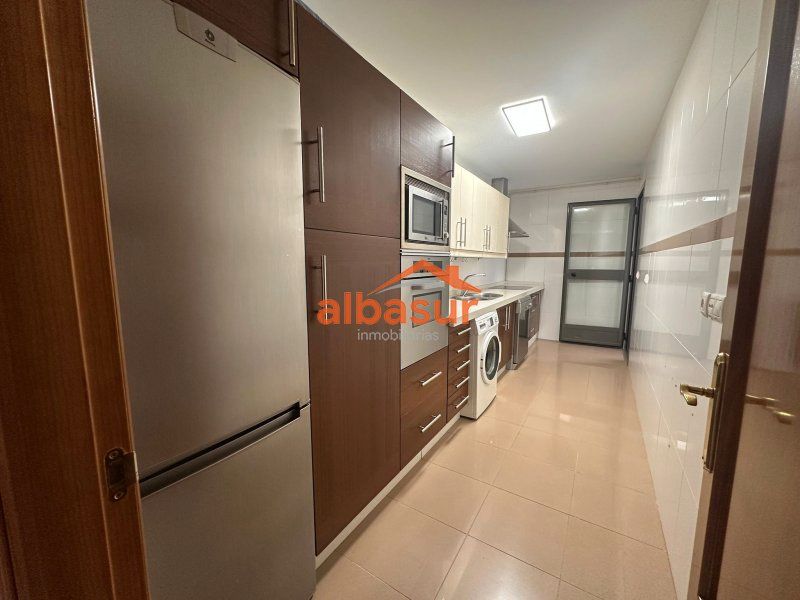 Piso en venta en Ciudad Jardín - Zoco