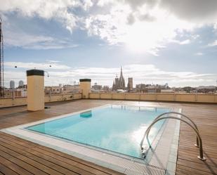 Swimming pool of Apartment for sale in  Barcelona Capital  with Air Conditioner, Heating and Terrace