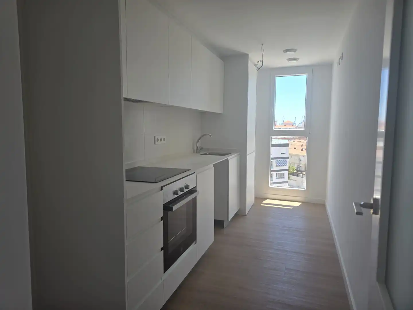 Kitchen of Flat for sale in Castellón de la Plana / Castelló de la Plana  with Air Conditioner, Parquet flooring and Oven