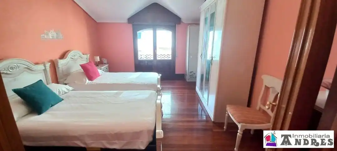 Habitación de Edificio en venta en Bermeo