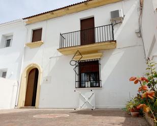 Vista exterior de Casa o xalet en venda en Arriate amb Jardí privat, Terrassa i Balcó