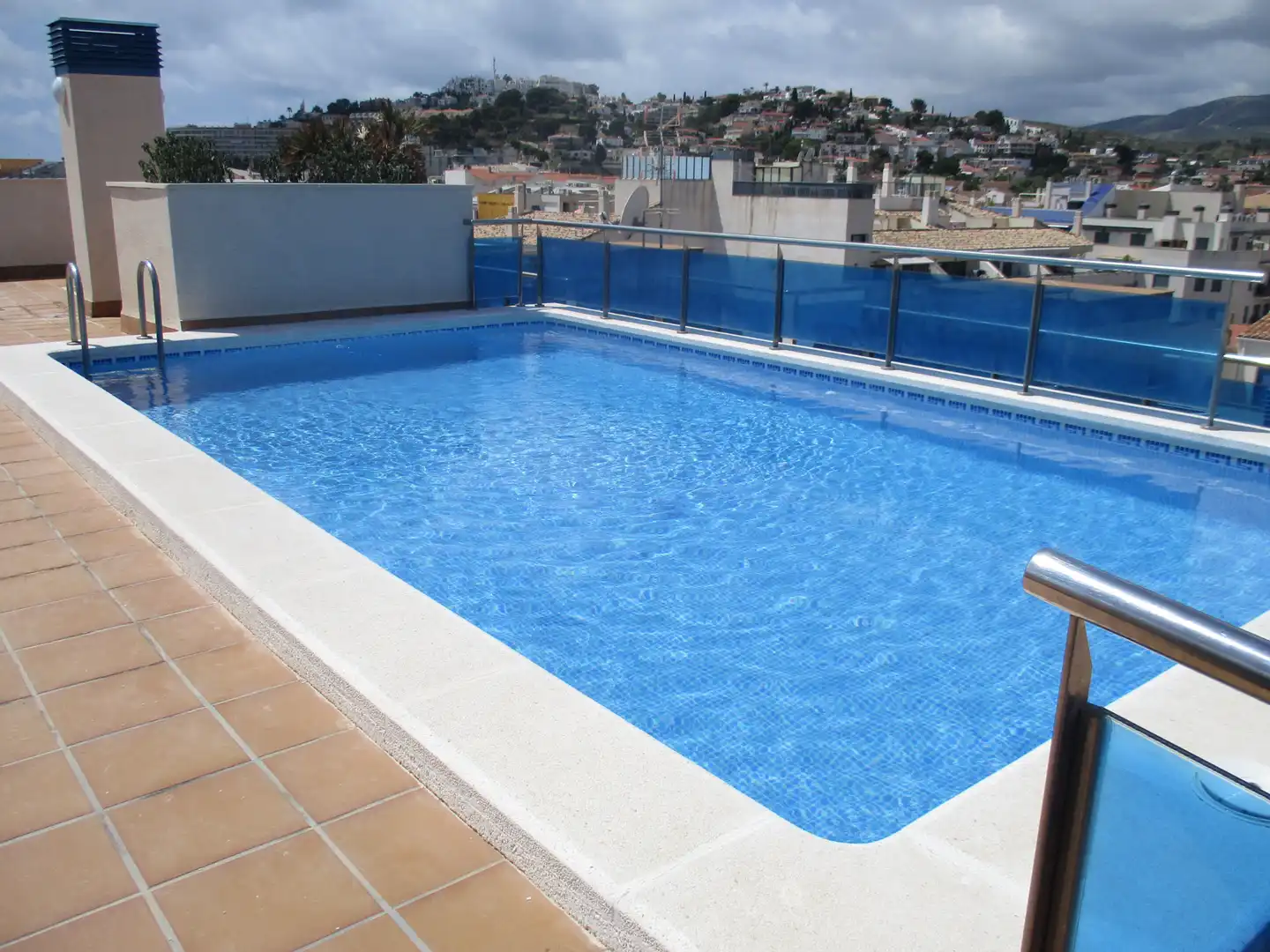 Piscina de Piso en venta en Peñíscola / Peníscola con Aire acondicionado, Terraza y Amueblado