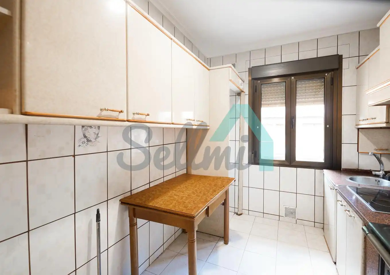 Cocina de Piso de alquiler en Aller