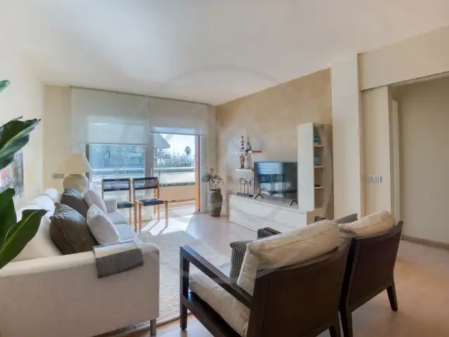 Sala de estar de Planta baja en venta en Calonge i Sant Antoni con Aire acondicionado, Calefacción y Jardín privado