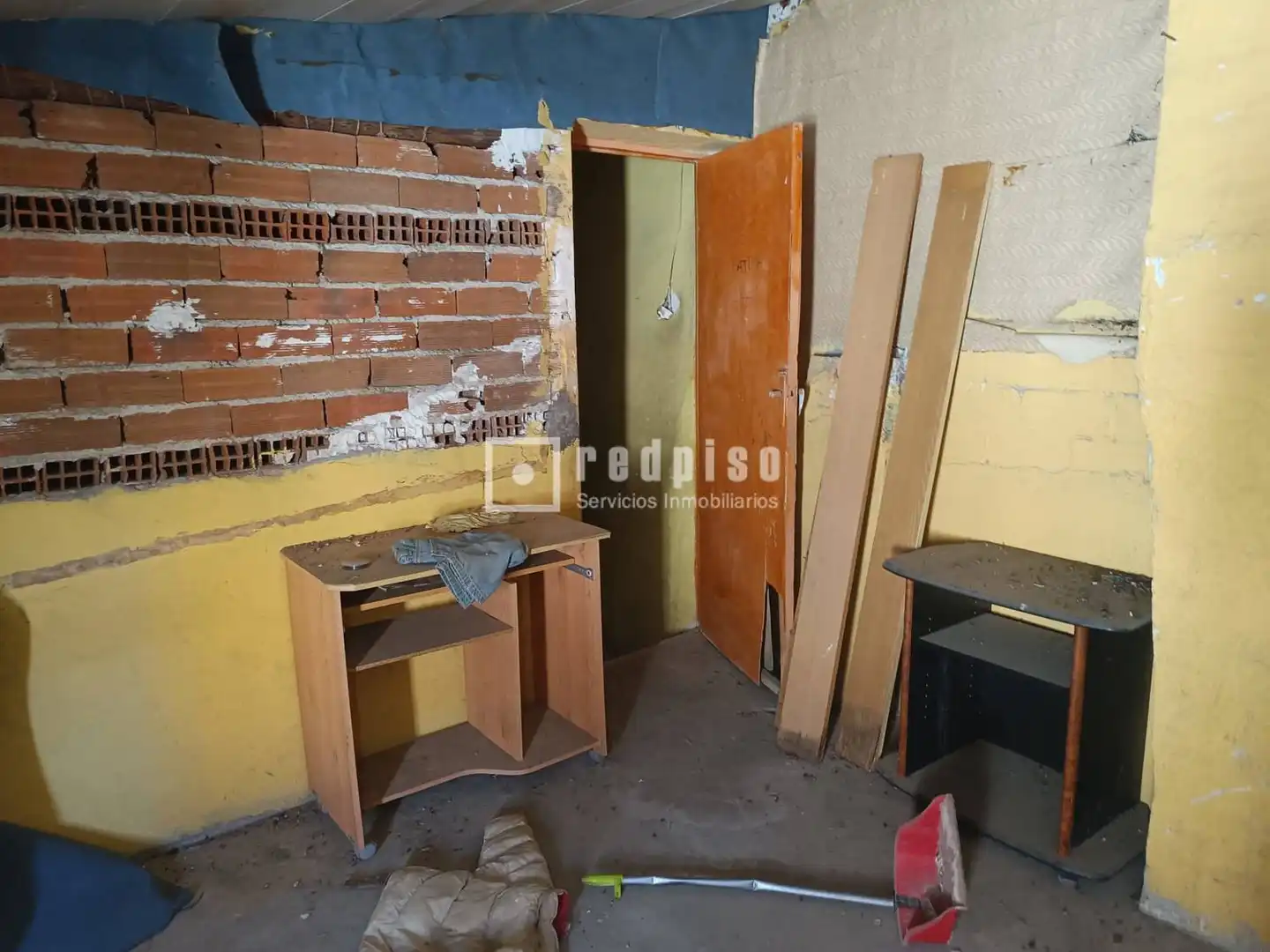 Houses for sale in Palomeque  with Private garden