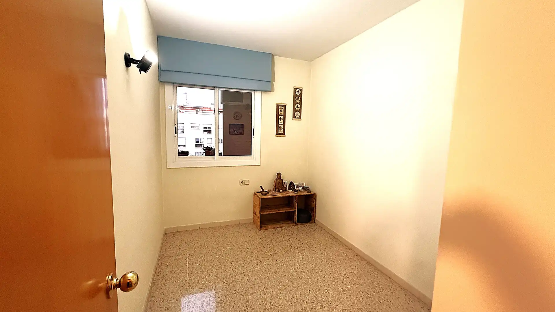 Habitación de Piso en venta en Cornellà de Llobregat con Calefacción y Balcón