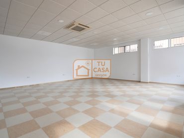 Local comercial en venda a Montesol - Mejostilla