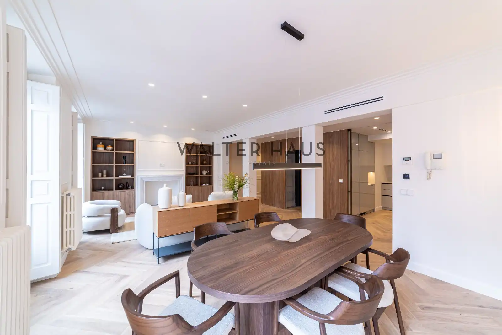 Flat for sale in Calle de Quevedo, Cortes - Huertas