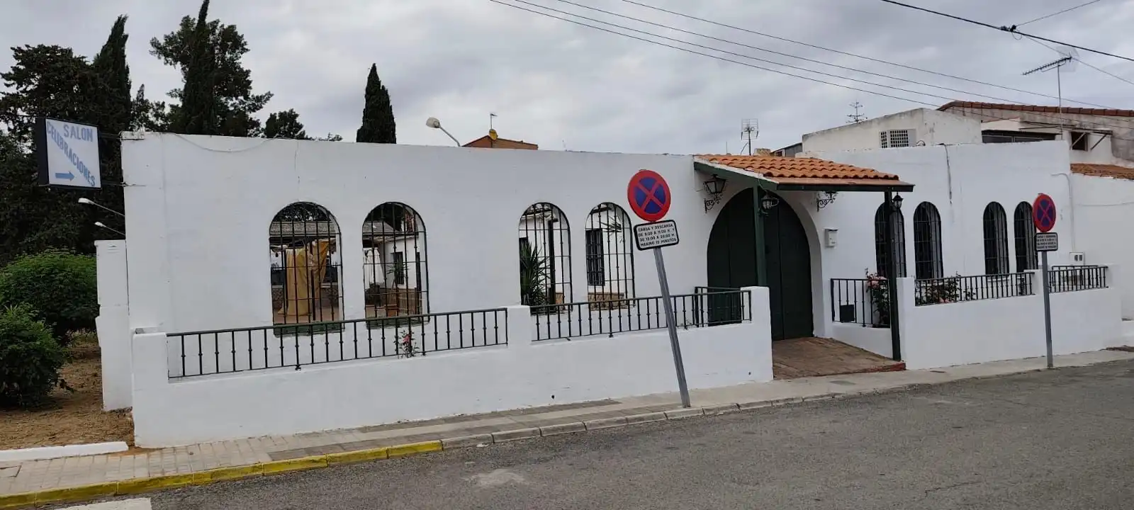 Exterior view of Residential for sale in Espartinas