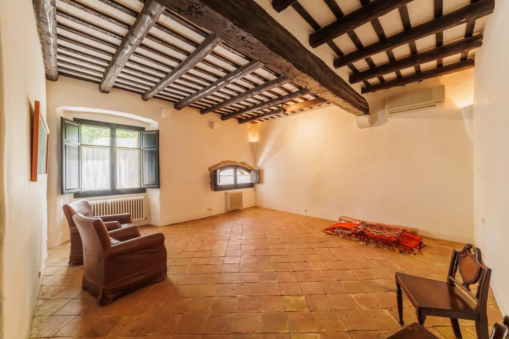 Living room of Country homes for sale in Parlavà  with Air Conditioner, Private garden and Terrace