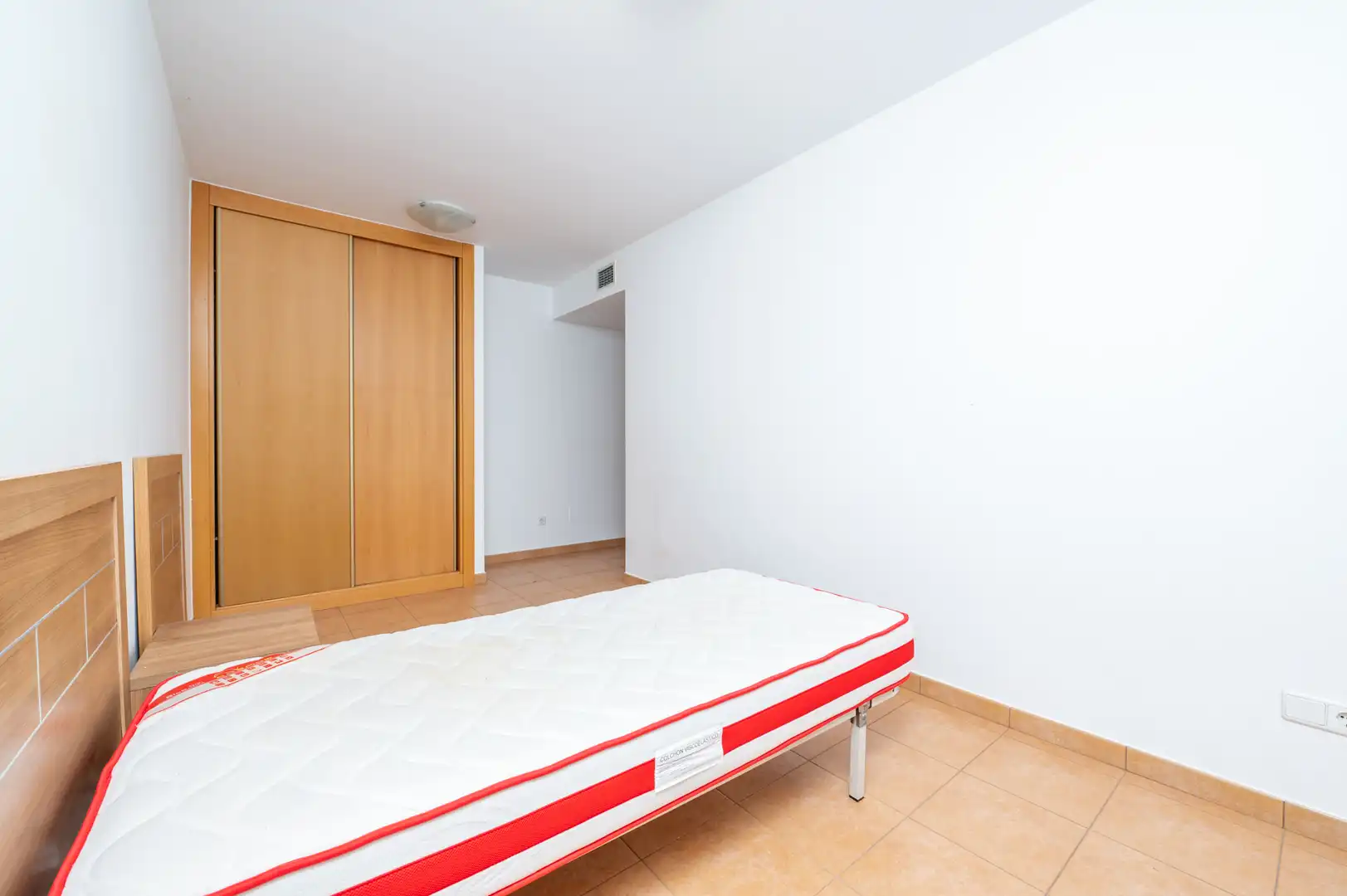 Flat for sale in Ourense Capital   with Storage room