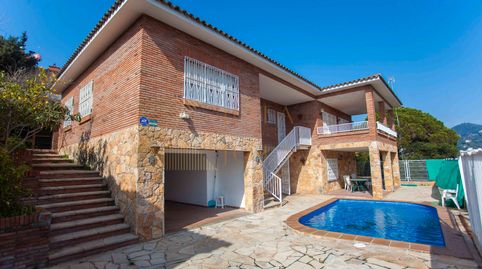 CASA DE 7 HABITACIONES CON PISCINA Y LICENCIA TURÍSTICA EN CANYELLES, imatge 2