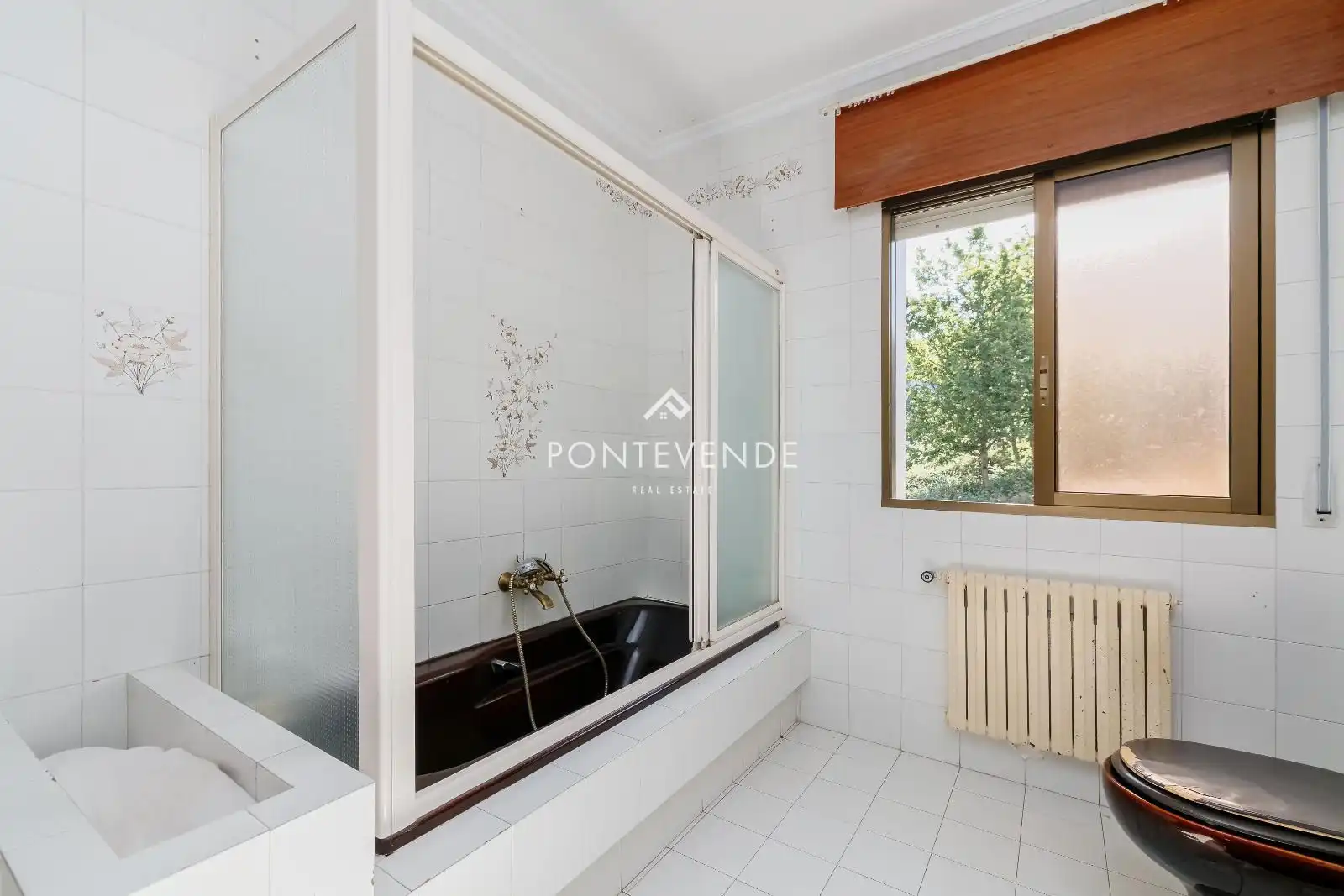Bany de Casa o xalet en venda en Poio amb Terrassa