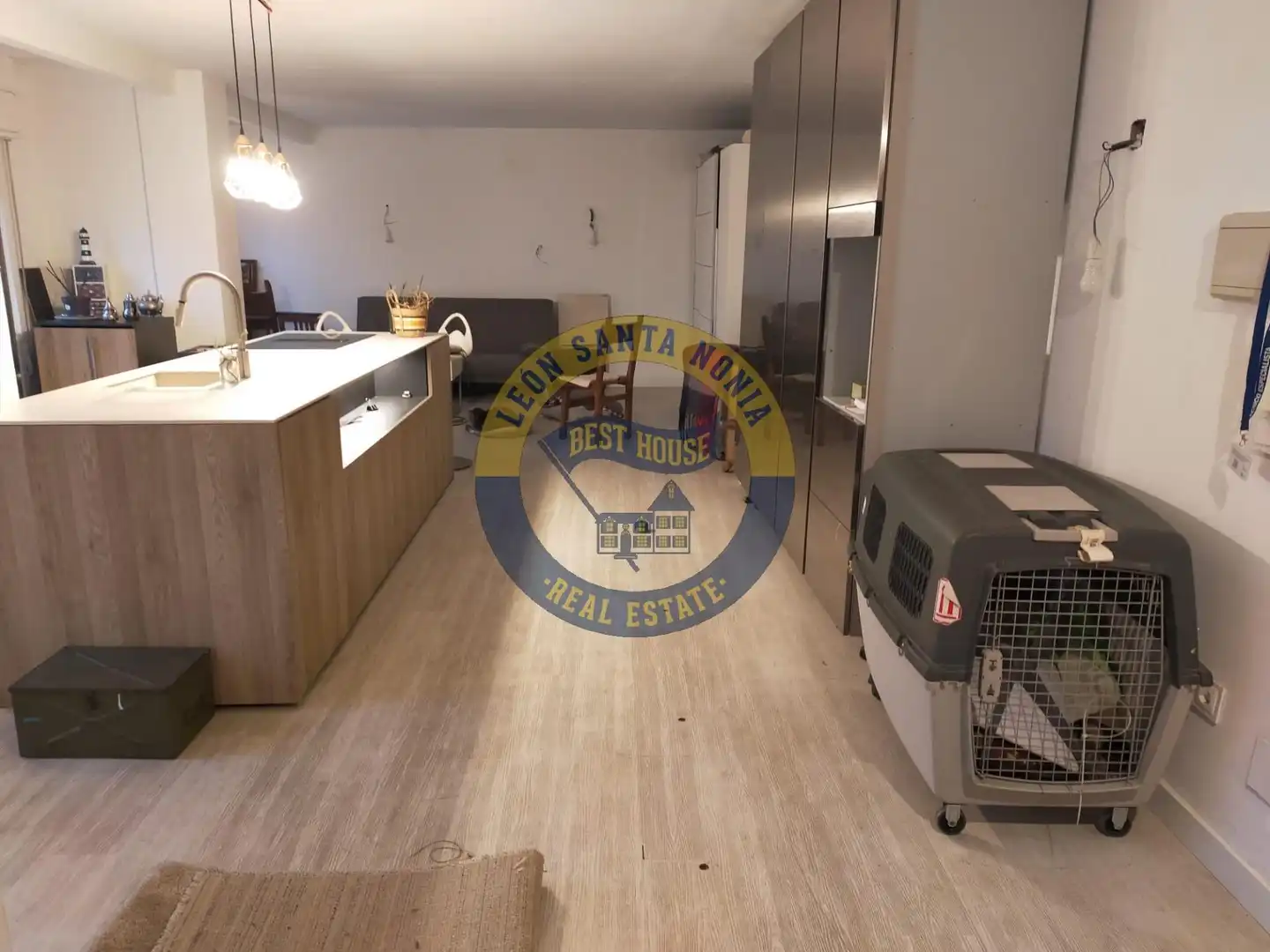 Ático en venta en León Capital  con Aire acondicionado, Calefacción y Parquet