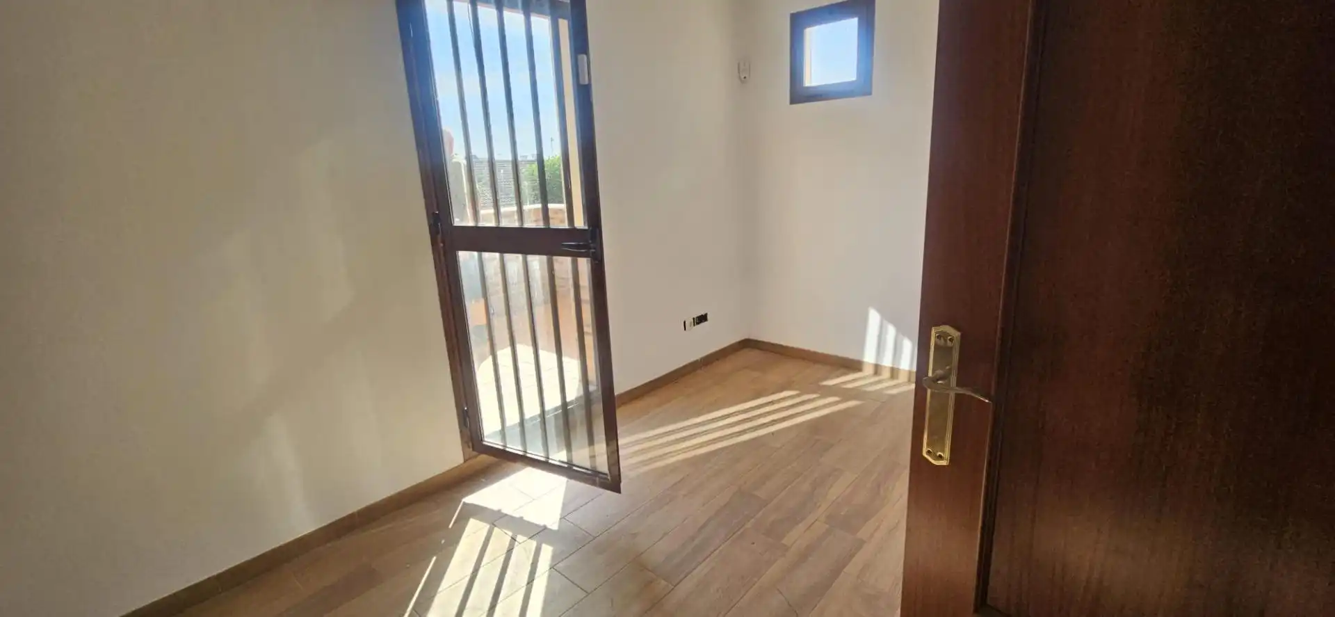 Casa con giardino in vendita a Brenes, imagen 18